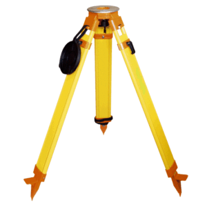 HEAVY DUTY WOODEN TRIPOD.